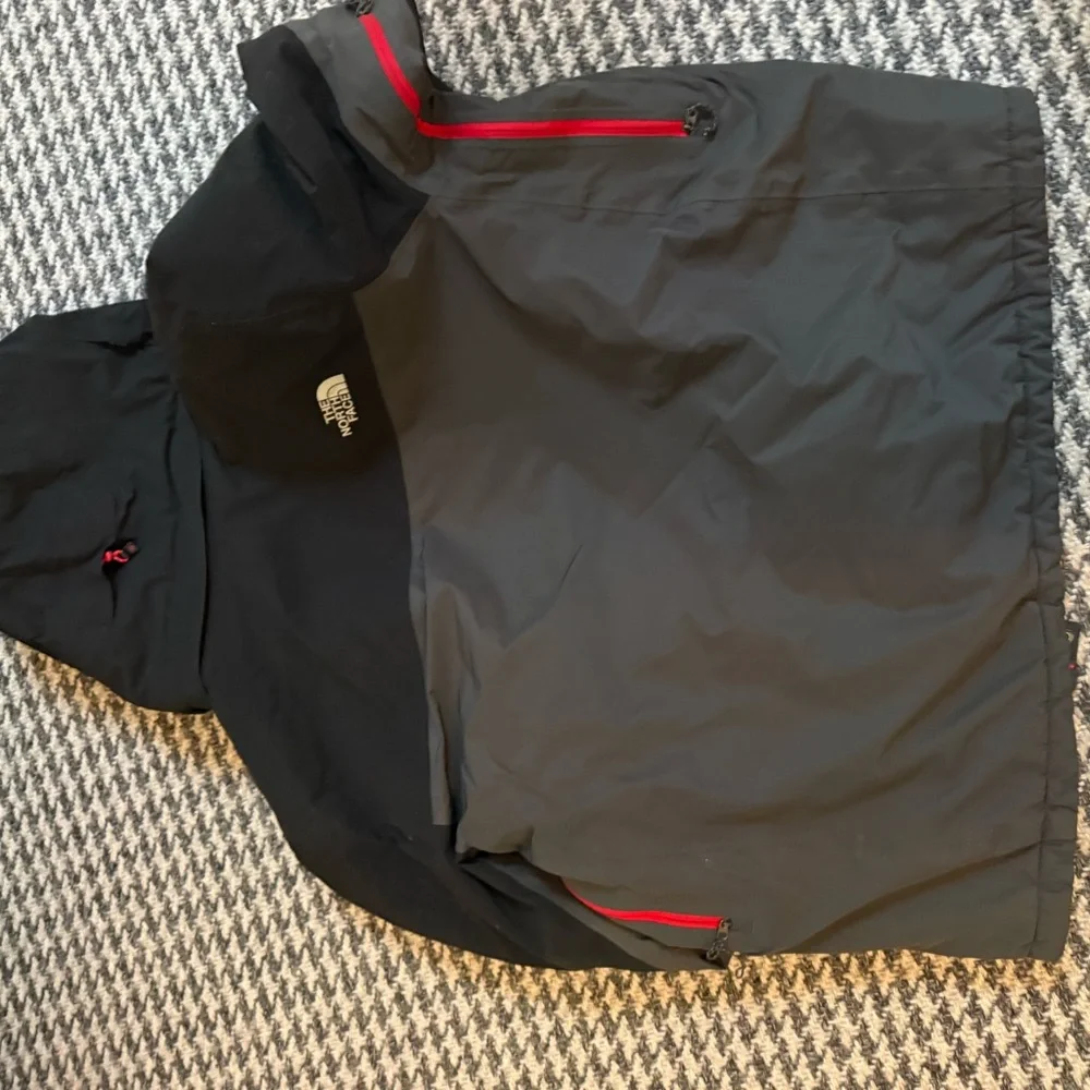 The North Face Black and Gray Summit Series Jacket - Picture 6 of 11